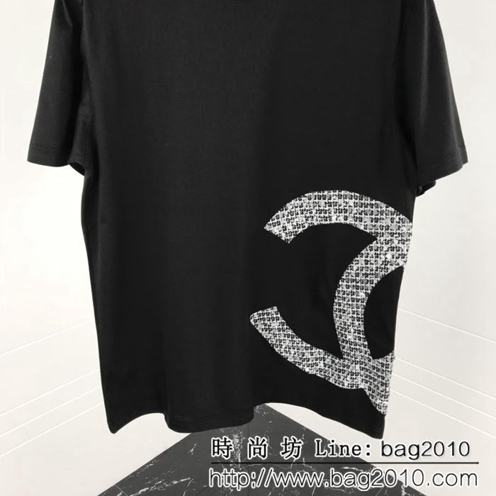 CHANEL香奈兒 19FW春夏新款 簡單百搭 經典雙“C”LOGO短袖 情侶款 ydi1093